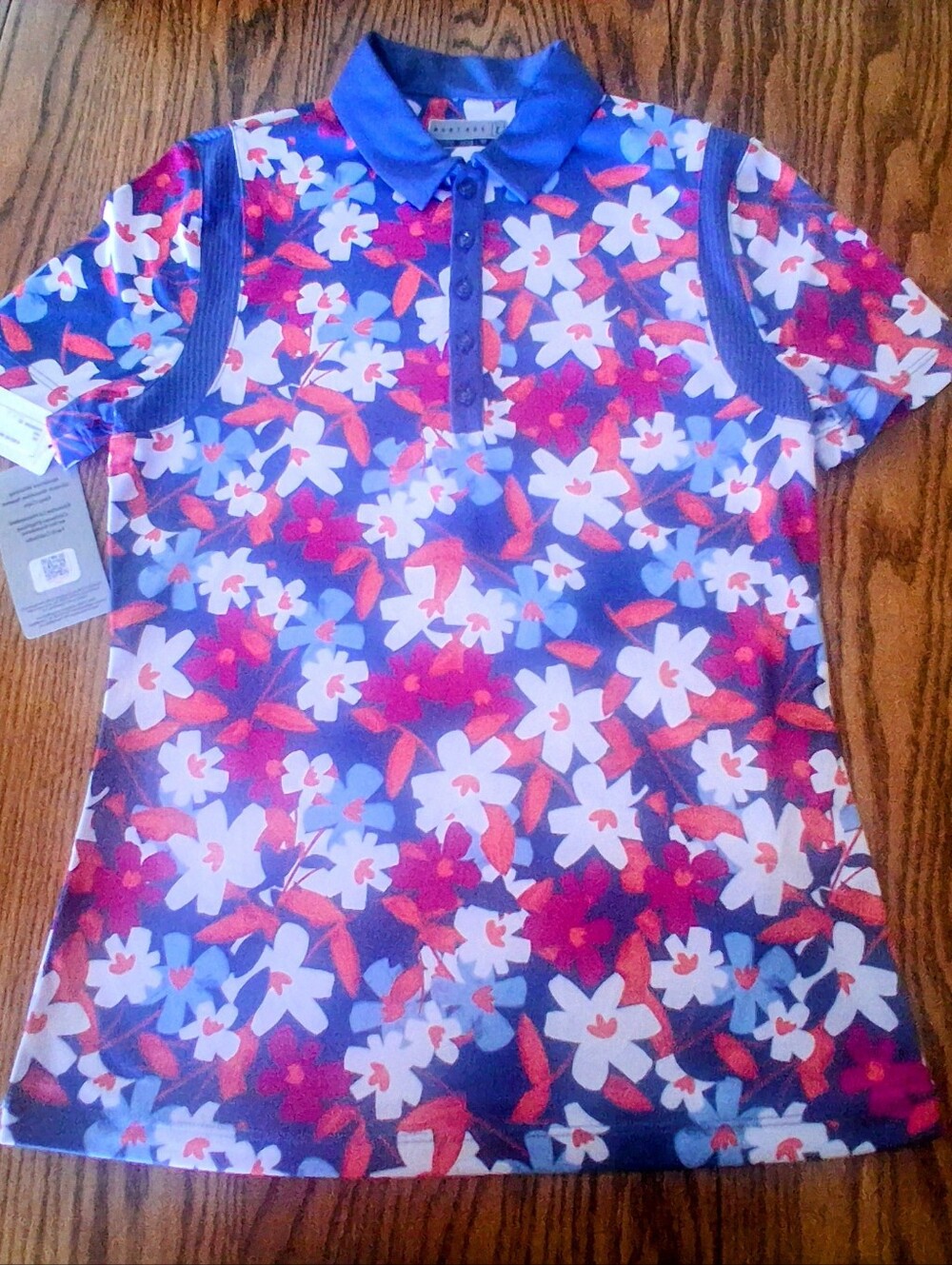 NWT Ladies PGA Tour Golf Top, shirt. Sz XS, MSRP $65.
